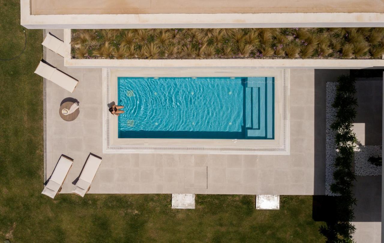 Varko Luxury Suites Paleros 外观 照片