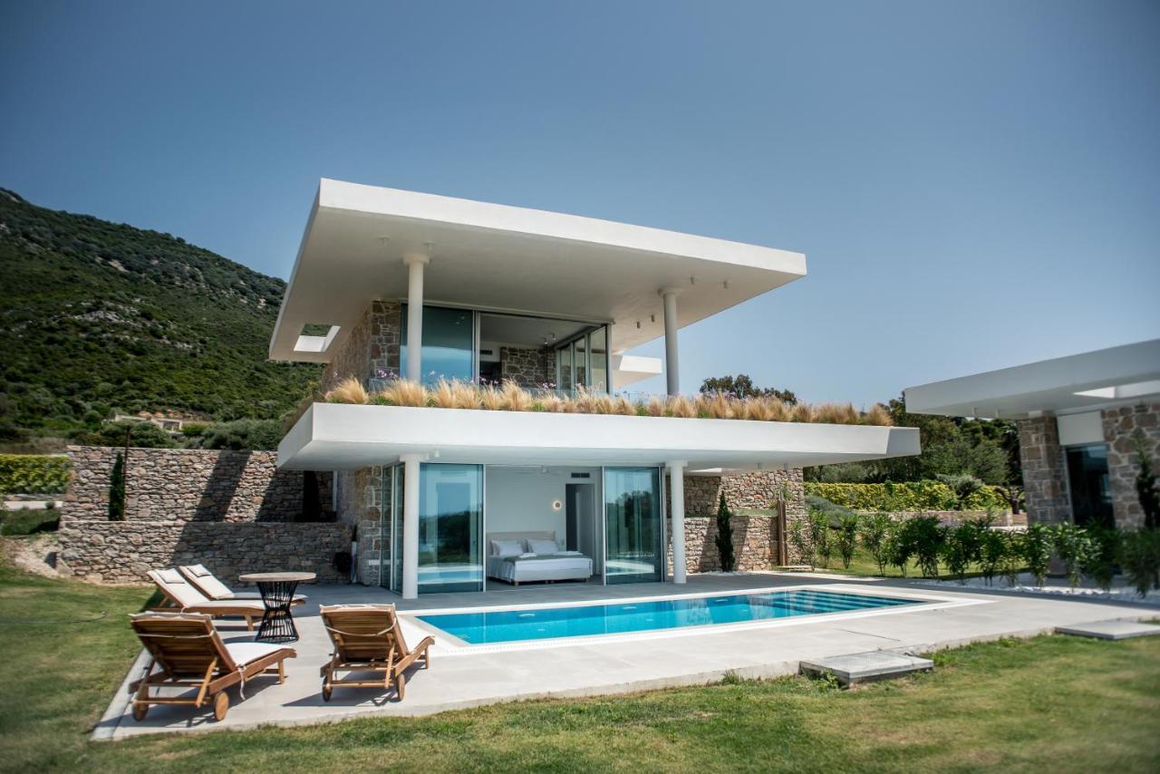 Varko Luxury Suites Paleros 外观 照片