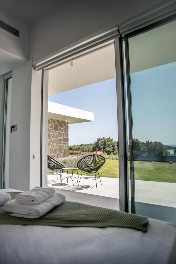 Varko Luxury Suites Paleros 外观 照片